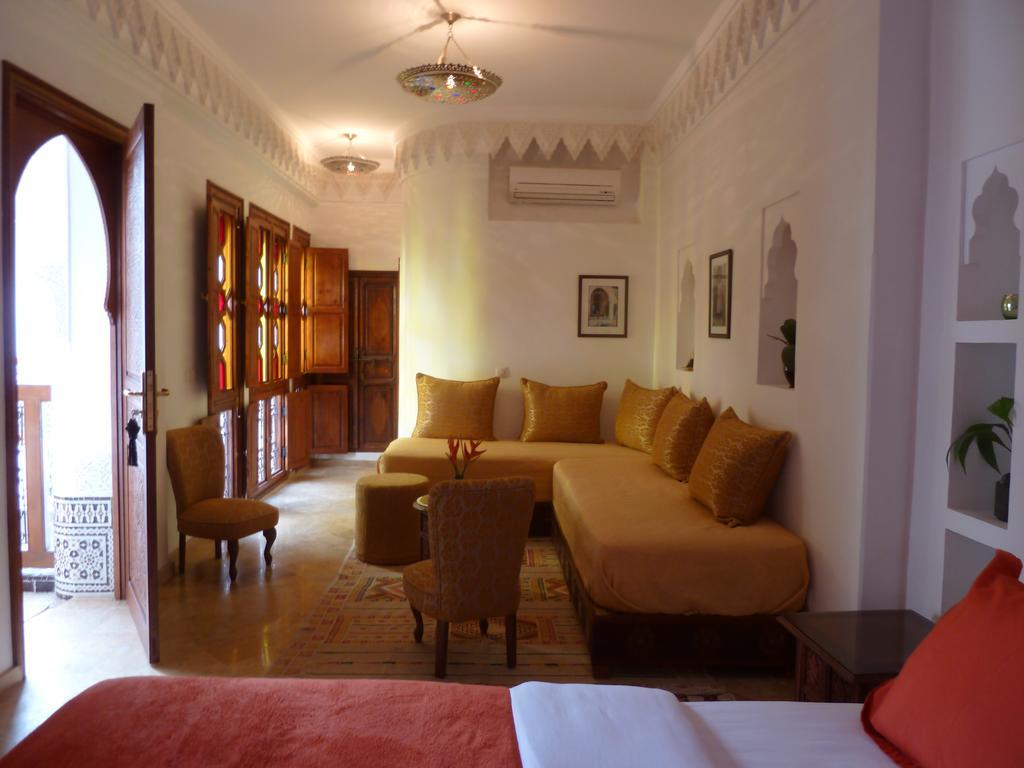 Riad Viva Марракеш Экстерьер фото A suite at the hotel