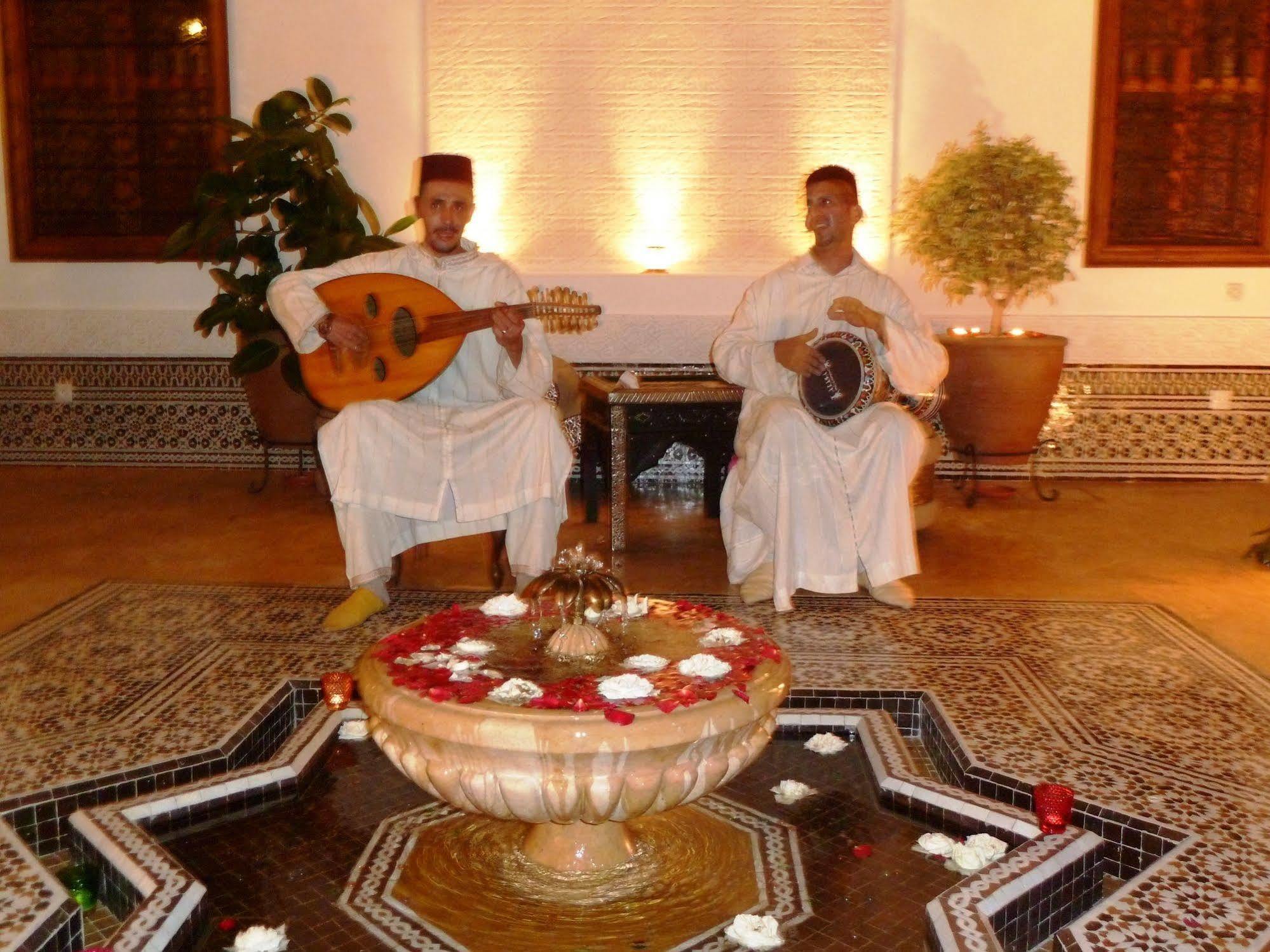 Riad Viva Марракеш Экстерьер фото Gnaou musicians in Marrakech